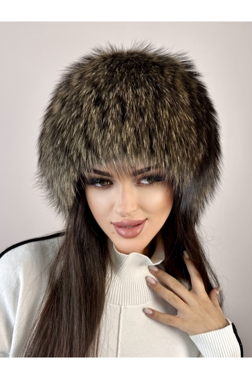 Шапка женская из енота