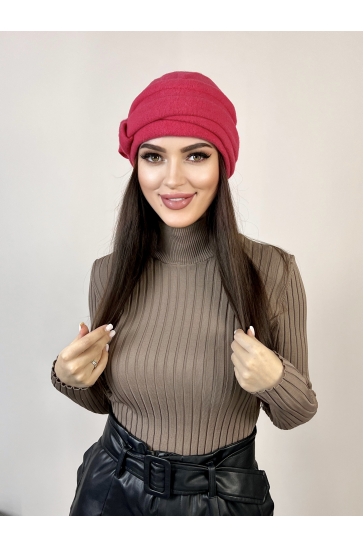 Шапка женская из трикотажа