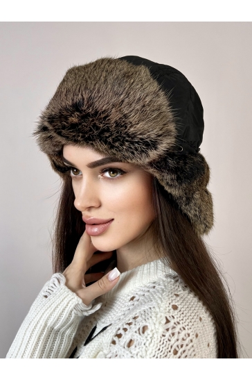 Шапка женская из текстиля с кроликом