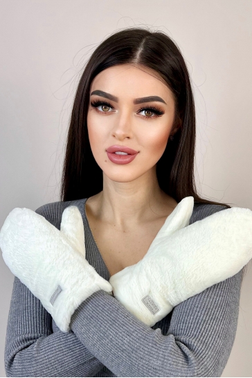 Варежки женские
