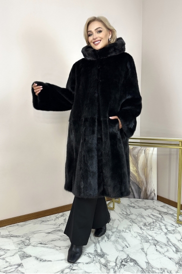 Шуба из норки с капюшоном